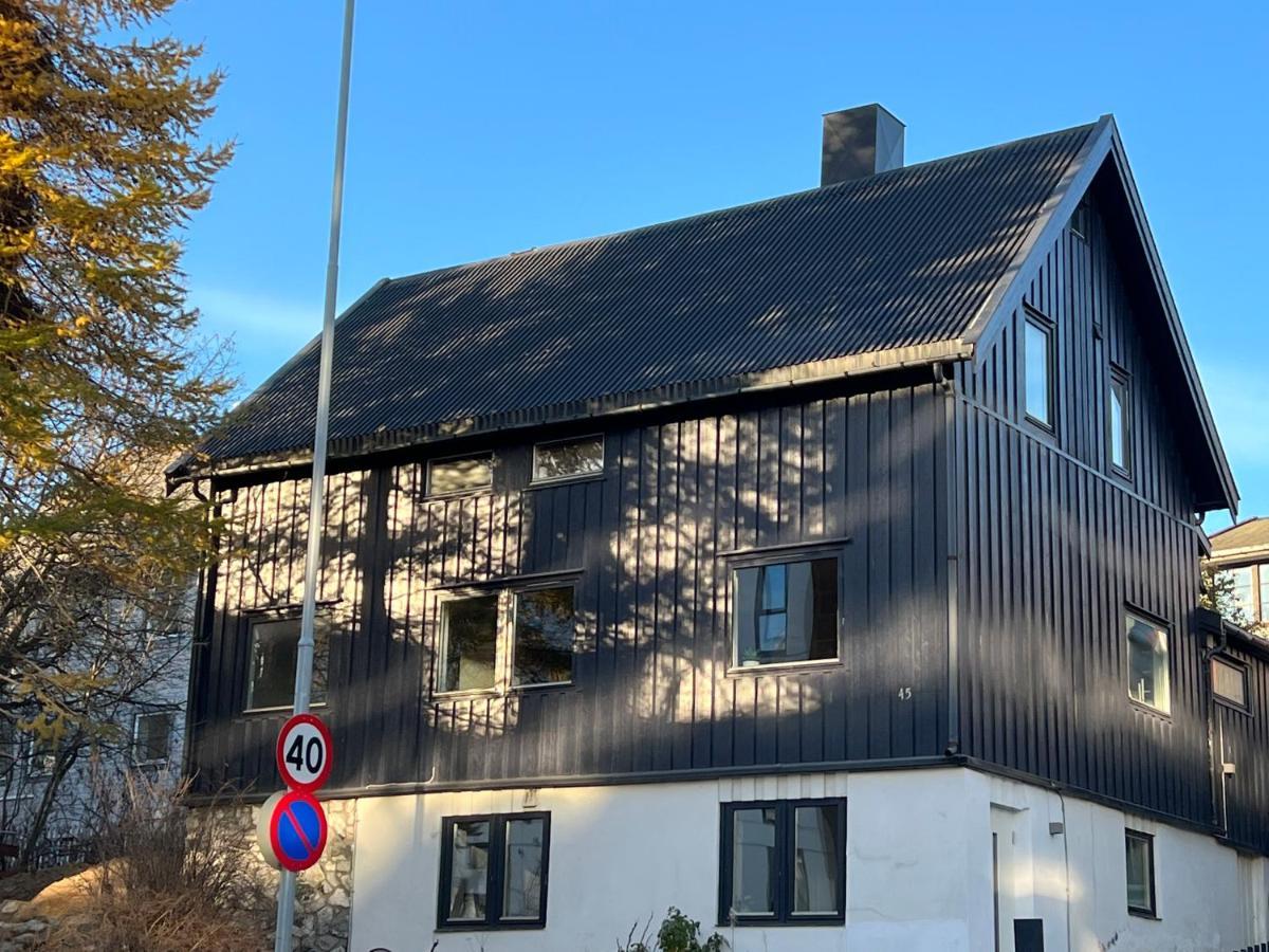 Urban And Stylish Apartment In City Centre Tromso Luaran gambar